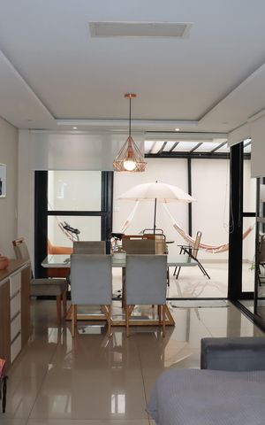Casa de condomínio para alugar com 177m², 2 quartos e 2 vagasSala