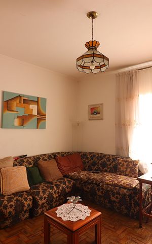Casa à venda com 180m², 3 quartos e 4 vagasSala 