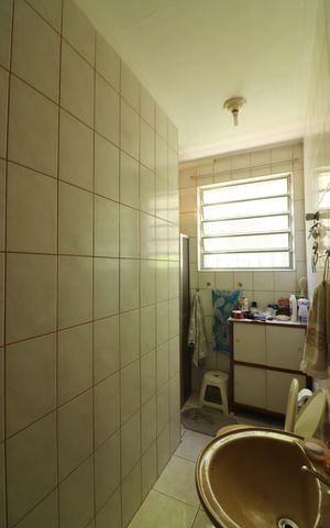 Casa à venda com 180m², 3 quartos e 4 vagasBanheiro Social
