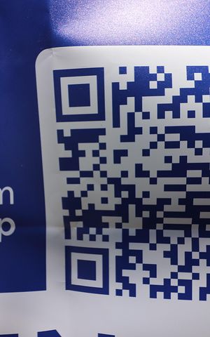 Casa à venda com 180m², 3 quartos e 4 vagasQR CODE 