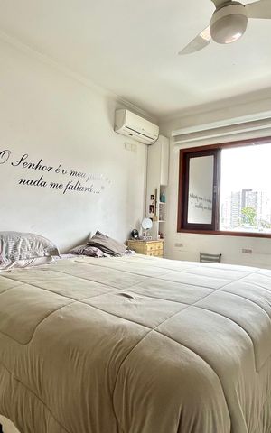 Casa à venda com 128m², 3 quartos e 4 vagas Casa à venda com 128m², 3 quartos e 4 vagasSuite