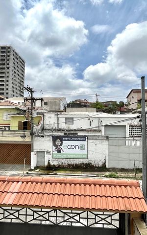 Casa à venda com 128m², 3 quartos e 4 vagas Casa à venda com 128m², 3 quartos e 4 vagasVista do Quarto 3