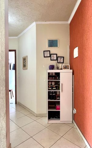 Casa à venda com 128m², 3 quartos e 4 vagas Casa à venda com 128m², 3 quartos e 4 vagasCorredor
