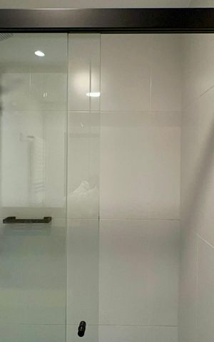 Studio para alugar com 31m², 1 quarto e 1 vaga Studio para alugar com 31m², 1 quarto e 1 vagaBanheiro