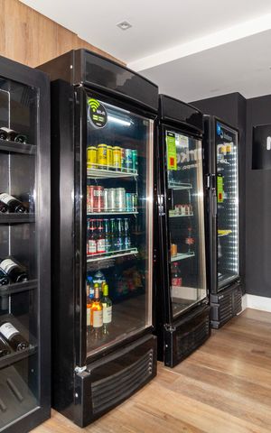 Apartamento à venda com 35m², 1 quarto e sem vaga Apartamento à venda com 35m², 1 quarto e sem vagaMini Mercado