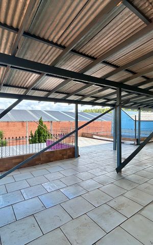 Casa para alugar com 129m², 3 quartos e 2 vagas Casa para alugar com 129m², 3 quartos e 2 vagasTerraço