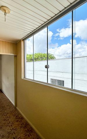 Casa para alugar com 129m², 3 quartos e 2 vagas Casa para alugar com 129m², 3 quartos e 2 vagasCloset da Suíte