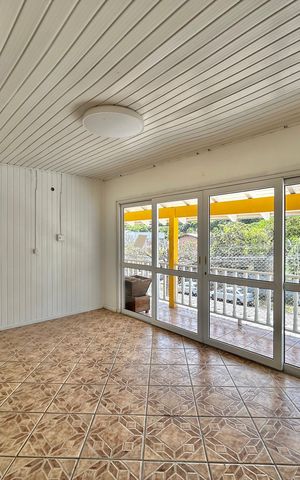 Casa para alugar com 129m², 3 quartos e 2 vagas Casa para alugar com 129m², 3 quartos e 2 vagasSuíte