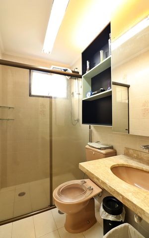 Apartamento à venda com 70m², 2 quartos e 2 vagasBanheiro Social