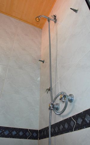 Casa para alugar com 475m², 6 quartos e 7 vagasBanheiro da Suíte 3