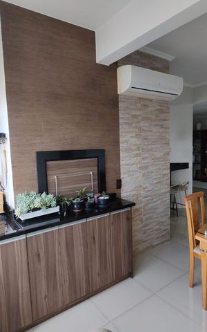 Apartamento à venda com 105m², 3 quartos e 2 vagas Apartamento à venda com 105m², 3 quartos e 2 vagasSala de Jantar
