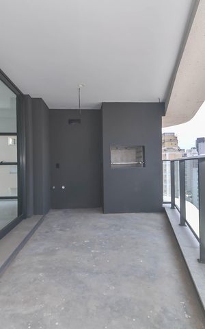 Apartamento à venda com 152m², 3 quartos e 2 vagasVaranda