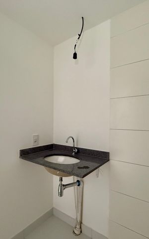 Studio à venda com 25m², 0 quarto e sem vaga Studio à venda com 25m², 0 quarto e sem vagaBanheiro