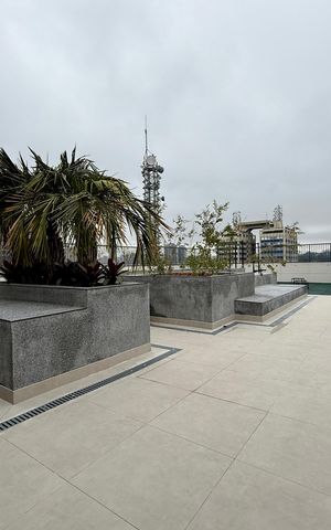 Studio à venda com 25m², 0 quarto e sem vaga Studio à venda com 25m², 0 quarto e sem vagaRooftop
