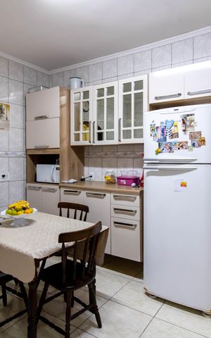 Casa à venda com 98m², 2 quartos e 1 vaga Casa à venda com 98m², 2 quartos e 1 vagaCozinha