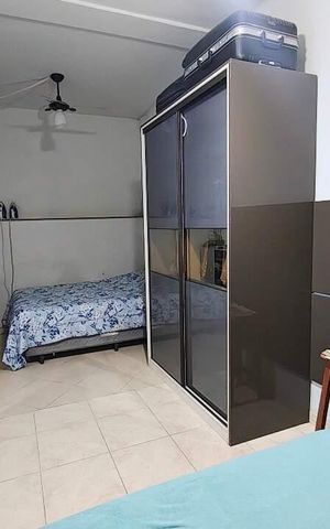 Casa à venda com 65m², 2 quartos e sem vaga