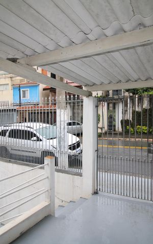 Casa à venda com 160m², 2 quartos e 1 vagaGaragem