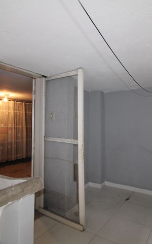 Casa à venda com 160m², 2 quartos e 1 vagaÁrea de Serviço