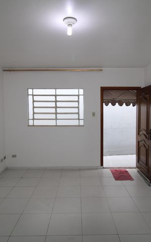 Casa à venda com 160m², 2 quartos e 1 vagaSala