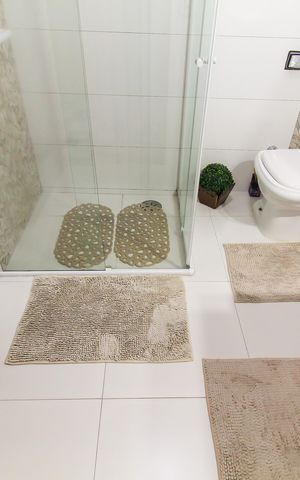 Casa à venda com 160m², 3 quartos e 2 vagasBanheiro