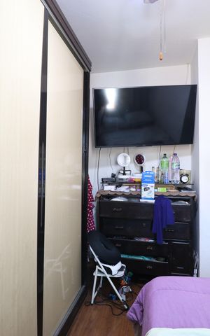 Casa à venda com 300m², 6 quartos e 2 vagasQuarto 3