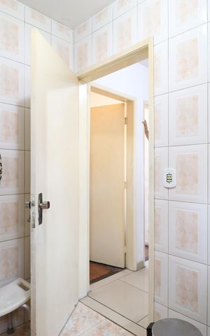 Casa à venda com 300m², 6 quartos e 2 vagasBanheiro Social