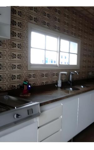 Casa para alugar com 550m², 4 quartos e 6 vagas