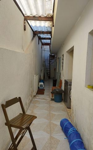 Casa à venda com 137m², 3 quartos e 2 vagas Casa à venda com 137m², 3 quartos e 2 vagasÁrea Externa