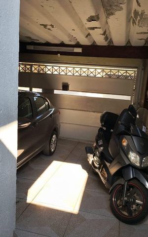Casa à venda com 137m², 3 quartos e 2 vagas Casa à venda com 137m², 3 quartos e 2 vagasÁrea Externa