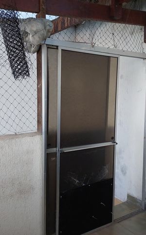 Casa à venda com 137m², 3 quartos e 2 vagas Casa à venda com 137m², 3 quartos e 2 vagasÁrea Externa