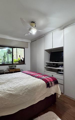 Apartamento à venda com 130m², 3 quartos e 3 vagas Apartamento à venda com 130m², 3 quartos e 3 vagasSuíte