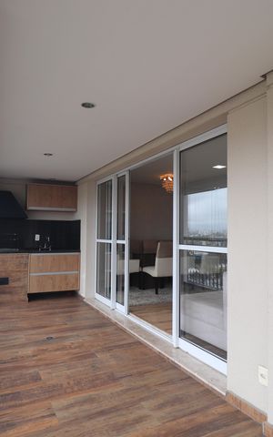 Apartamento à venda com 135m², 4 quartos e 2 vagasVaranda Gourmet