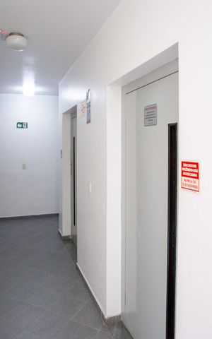 Apartamento à venda com 60m², 2 quartos e 1 vagaHall de entrada