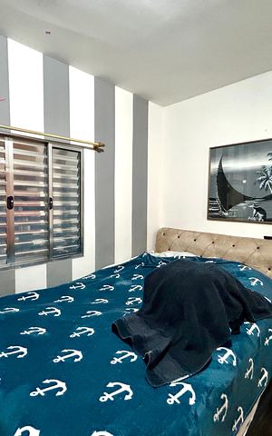 Casa à venda com 292m², 5 quartos e 4 vagasQuarto 2