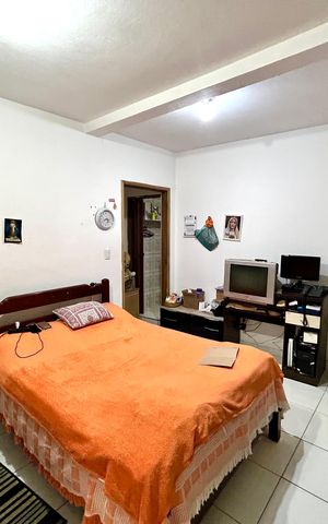 Casa à venda com 292m², 5 quartos e 4 vagasQuarto Suíte