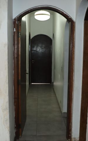 Casa para alugar com 1001m², 4 quartos e 4 vagasCorredor