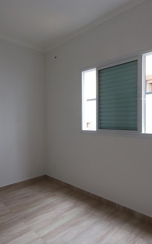 Casa à venda com 107m², 3 quartos e 3 vagasQuarto 2