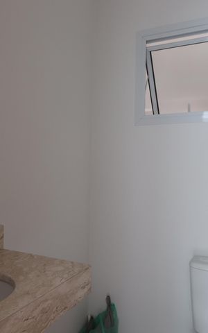 Casa à venda com 107m², 3 quartos e 3 vagasLavabo