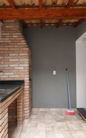 Casa à venda com 107m², 3 quartos e 3 vagasChurrasqueira
