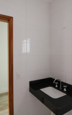 Casa à venda com 107m², 3 quartos e 3 vagasBanheiro