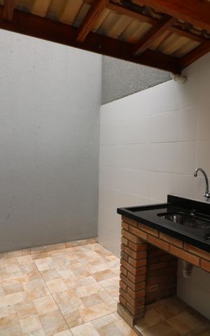 Casa à venda com 107m², 3 quartos e 3 vagasChurrasqueira