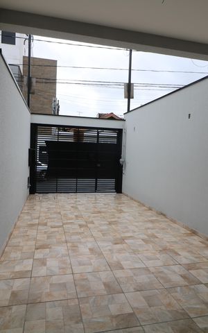 Casa à venda com 107m², 3 quartos e 3 vagasGaragem