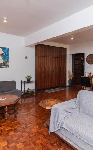 Apartamento à venda com 227m², 4 quartos e sem vagaSala
