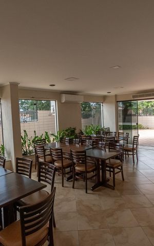 Apartamento para alugar com 200m², 3 quartos e 2 vagas Apartamento para alugar com 200m², 3 quartos e 2 vagasÁrea comum - Salão de festas