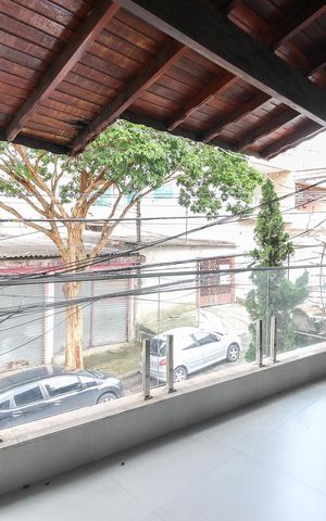 Casa à venda com 175m², 3 quartos e 3 vagas Casa à venda com 175m², 3 quartos e 3 vagasVaranda quarto 2 - Suíte