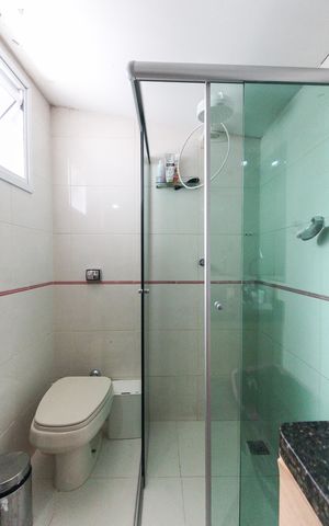 Casa à venda com 175m², 3 quartos e 3 vagas Casa à venda com 175m², 3 quartos e 3 vagasBanheiro Quarto 3 - Suíte
