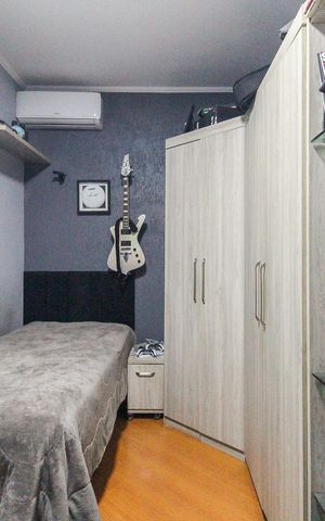 Casa à venda com 175m², 3 quartos e 3 vagas Casa à venda com 175m², 3 quartos e 3 vagasQuarto 1