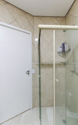 Casa à venda com 175m², 3 quartos e 3 vagas Casa à venda com 175m², 3 quartos e 3 vagasBanheiro da Suíte - Quarto 2