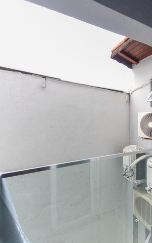 Casa à venda com 175m², 3 quartos e 3 vagas Casa à venda com 175m², 3 quartos e 3 vagasVaranda Quarto 3 - Suíte