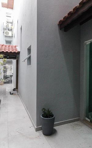 Casa à venda com 175m², 3 quartos e 3 vagas Casa à venda com 175m², 3 quartos e 3 vagasCorredor Externo